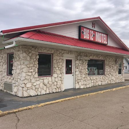 Big 12 Motel Broken Bow Exterior foto